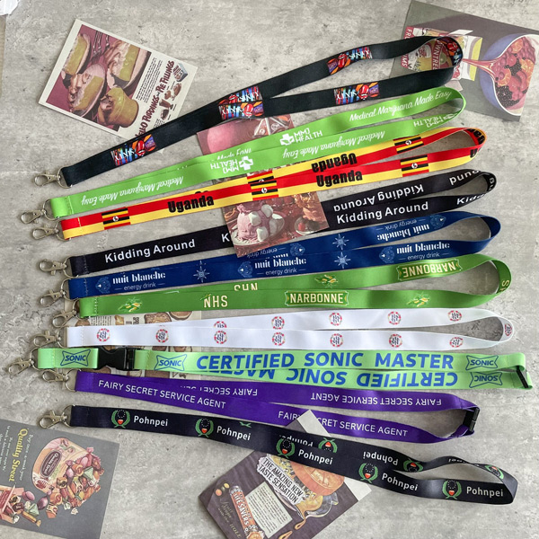 Custom Dye Sublimation Lanyards: The Art of Professional and Personal Expression